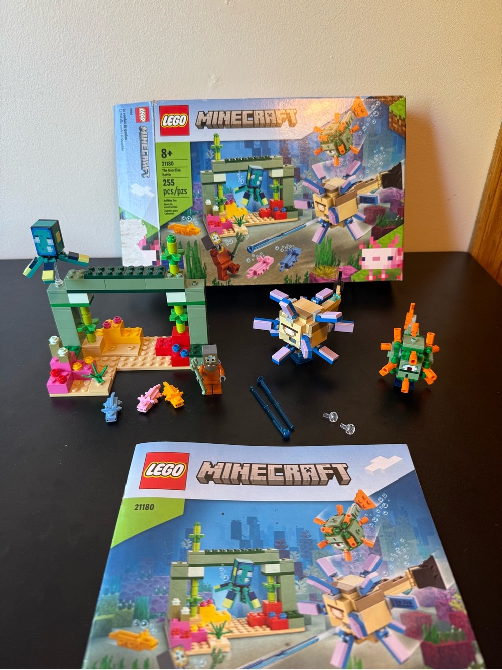 LEGO Minecraft: The Guardian Battle 21180 Set 98% COMPLETE *READ*